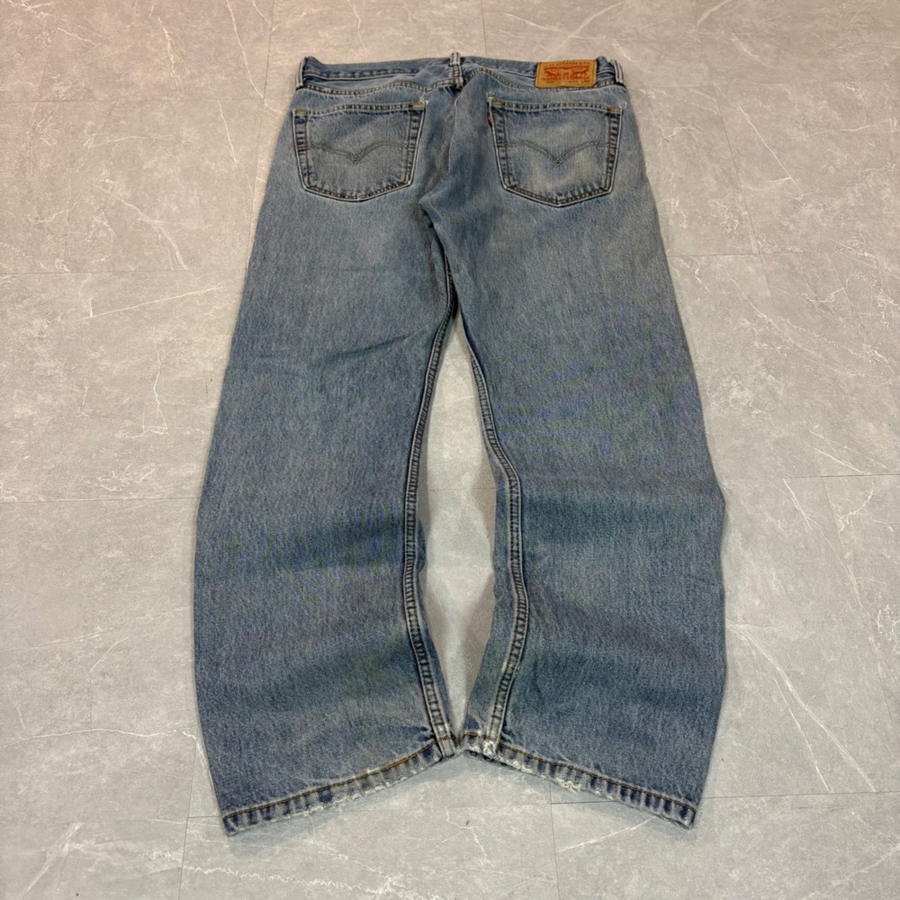 Levis 505 Regular Fit Straight Leg Jeans Light Wash Blue Denim W34 L30 2765